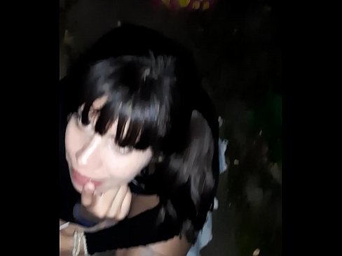 ❤️ ברחוב איבר מין נפוח בתמורה לממתקים ❌ פורנו יפה ב-iw.hentai-menu.ru ﹏